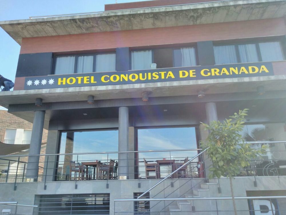 Yit Conquista De Granada Hotel Peligros Esterno foto